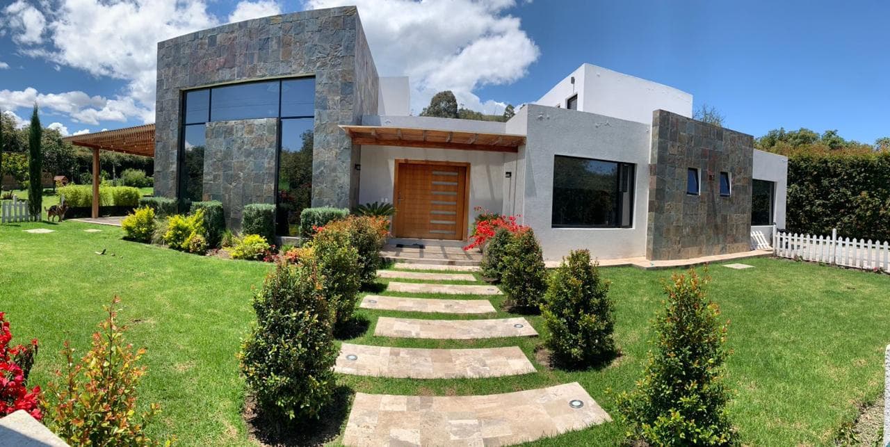 Casa el Arupo · acceso