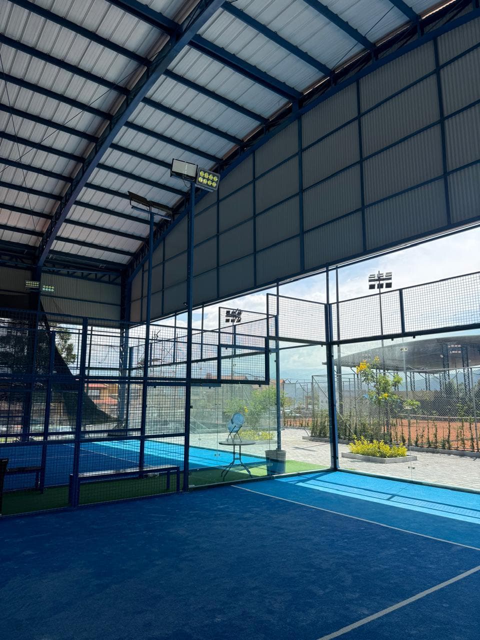 Club Jacaranda · interior